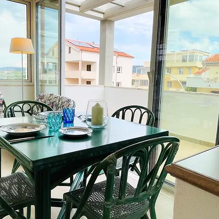 Isabella's - Sea & Relax Apartment *